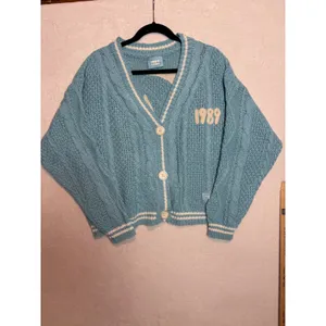 Taylor Swift 1989 Taylor's Version Cardigan Blue Seagull XS/SM Official Merch thumbnail 3