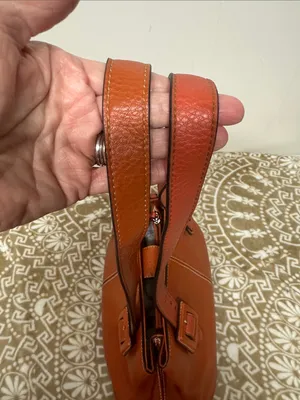 Liz Claiborne Burnt Orange Pebble Leather Shoulder Bag thumbnail 3