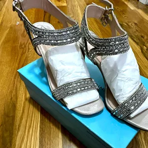 Antonio Melani Haelee Rhinestone Dress Sandals with box Size 7.5 thumbnail 1