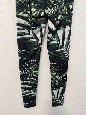 BEYOND YOGA Tropical Leaf-Print High-Waist Leggings Size Small thumbnail 4