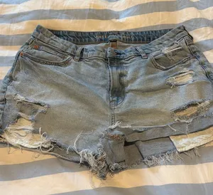 American Eagle Jeans thumbnail 1
