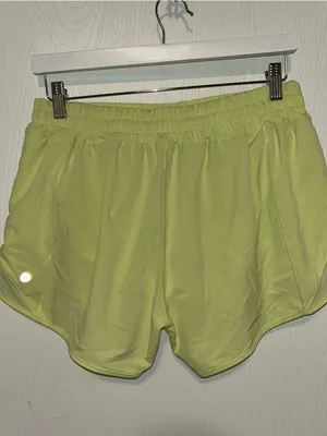 Lululemon Hotty Hot Low Rise Short 4" thumbnail 2