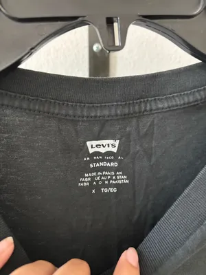 levi’s tee  thumbnail 3