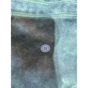 Lululemon Size 12 Base Pace City Grit Green High-Rise Running Tight‎ 25" Yoga thumbnail 8