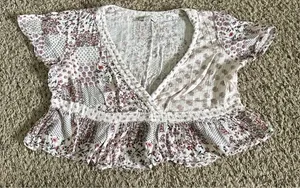 American Eagle Outfitters Women's floral boho patchwork cropped top size large‎ thumbnail 1