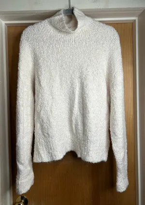 J. Crew Women’s White Bouclé Mock Neck Sweater - Soft. Size: Small thumbnail 1