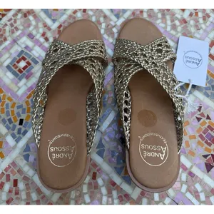 André Assous Bryana Woven‎ Wedge Sandals Gold Size 9.5 Women Featherweights thumbnail 2