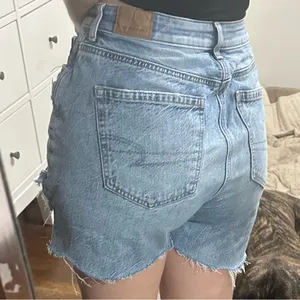American Eagle Denim shorts thumbnail 4