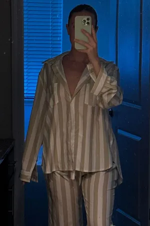 Pajama Set Size L thumbnail 1