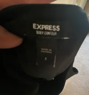 Express Body Contour Cropped Tank thumbnail 5