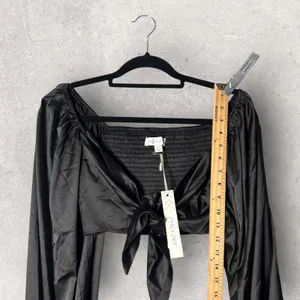NEW She + Sky Black Crop Top‎ Tie Front Womens S Long Sleeve Blouse Dressy Party thumbnail 5