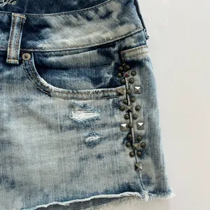 American Eagle Outfitters Studded Distressed Jean Shorts Size S thumbnail 4