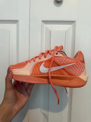 Nike Apricot Sabrina Ionescu Basketball Sneakers thumbnail 4