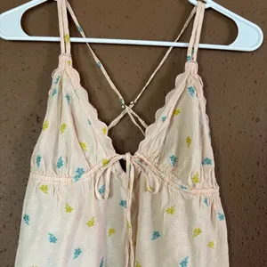 Anthropologie Peach Floral Chemise thumbnail 6