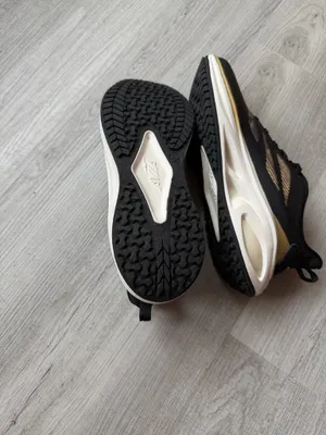 Avia Athletic Sneakers - Talla 8.5 - Memory Foam thumbnail 5