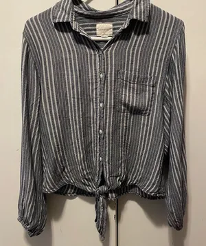 Women’s American Eagle Outfitters Navy Striped‎ Tie Front Shirt thumbnail 1
