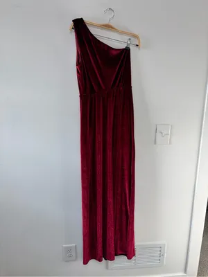 Baltic Born Velvet Burgundy One Shoulder Maxi thumbnail 2