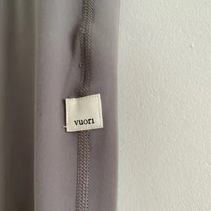 Vuori Women’s Grey Daily Joggers Size XS thumbnail 4