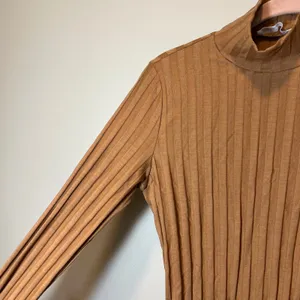 Reformation Brown Ribbed Mock Neck Long Sleeve Mini Dress Slit Size M USA thumbnail 4