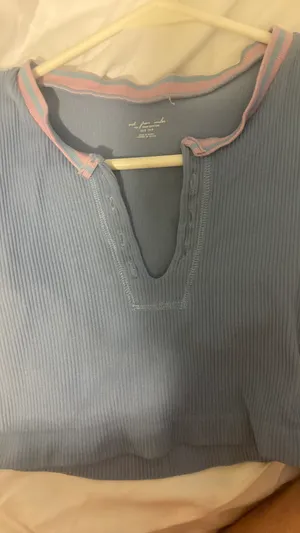 Urban Outfitters Go For Gold Top thumbnail 2