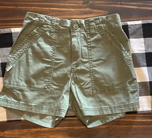 Magellan outdoors classic fit xs Olive Green Casual Shorts thumbnail 1
