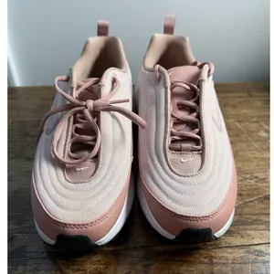 Nike Women's Air Max Portal Women's Pink shoes size 8.5 thumbnail 2