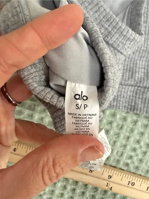 ALO Yoga‎ Blissful Gray Ribbed Scoop Bralette size S thumbnail 4