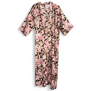 Floral Rose Brown Satiny Vintage Robe Kimono size Small/Medium thumbnail 2