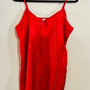 Vintage 90’s Red Slip Chemise Slip Nightgown Large Valentines Day Sexy Siren thumbnail 2