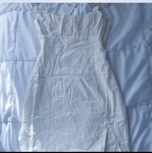 Peppermayo white linen mini dress new with tags 🤍 thumbnail 4