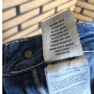 Miss Me‎ Studded/Blingy Jeans Size 31 thumbnail 11