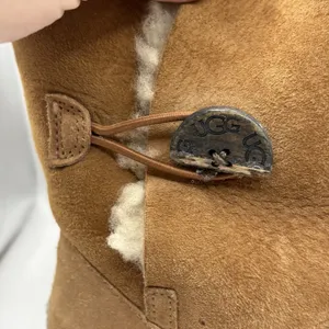 UGG Australia Bailey Button Suede Boots Size 8 Chestnut Brown Read thumbnail 5