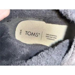 TOMS Paxton Womens 8.5 Faux Fur Water‎ Resistant Slip-on Shoes Gray Leather thumbnail 5