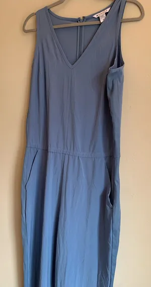 Athleta Sleeveless V-Neck Jumpsuit in Slate Blue Athletic Women Size 10 thumbnail 1