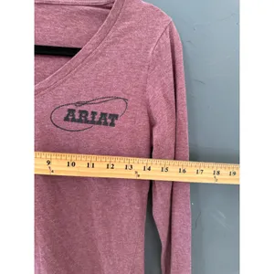 Ariat Womens Small Pink V-Neck Long Sleeve Graphic Tee Cowgirl Rodeo Lasso Shirt thumbnail 5