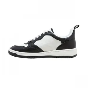 NWT wild fable Womens Netty Fashion Sneakers with Memory Foam Insole Black 7.5M thumbnail 2