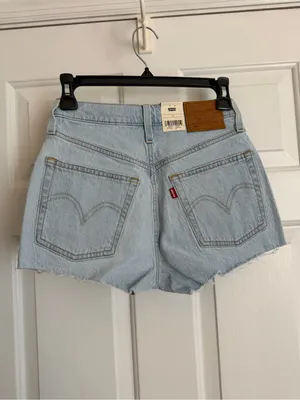 Levi's Light Blue Women's 501 Cutoff Denim Shorts thumbnail 2