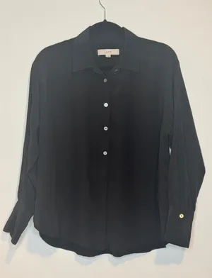 LOFT Black Button Down Collared Shirt Long Sleeve Women's Size Small V-Neck‎ thumbnail 1