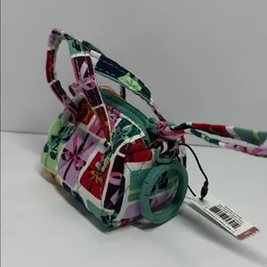 Vera Bradley Essential Duffel Bag Charm #187 thumbnail 2