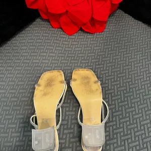 Beige diamond low heels Tan Size 6.5 thumbnail 2