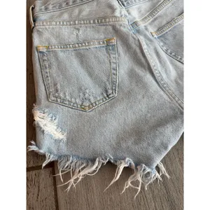 AGOLDE Micah Boyfriend Denim Shorts Swapmeet Distressed Raw Hem Womens Size 24 thumbnail 6