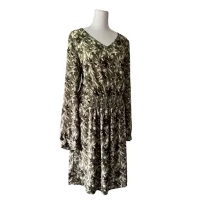 Noir Khaki Green Floral V-Neck Smocked Drop Waist Long Sleeve Knee Length Dress thumbnail 6