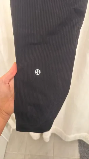 Lululemon Leggings Black Ribbed thumbnail 2