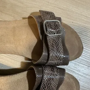 Vionic Orthaheel Technology Brown Snake Print Buckle Slide Sandals US 9 EU‎ 40 thumbnail 5