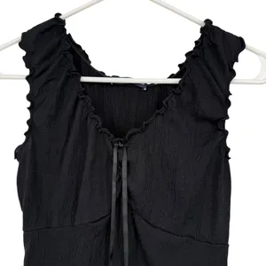 Brandy Melville Black Crinkle Ruffle‎ Tank Top Ribbon Tie OS Whimsigoth Romantic thumbnail 2