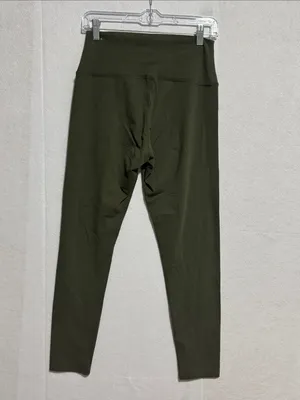 aerie Olive Green OFFLINE Logo Active Top thumbnail 3