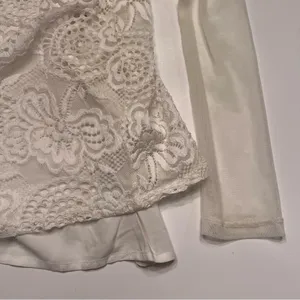 Hollister Floral‎ Lace Mesh Long Sleeve Camisole Lined Top Antique White Size XS thumbnail 7