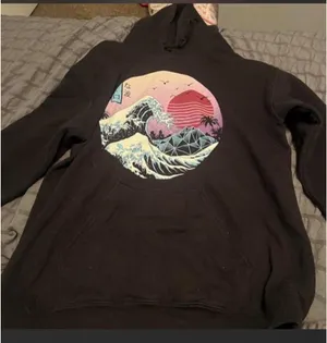 Gildan Hoodie thumbnail 1