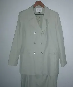 LeSuit 12 Green Tea Double Breasted Skirt Suit Set thumbnail 3