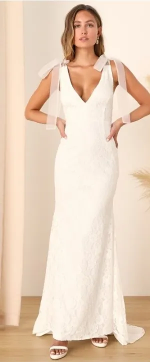 LULU's Elegant Sexy Wedding Bridal Shower Engagement Floral Lace Flowy Gown thumbnail 1